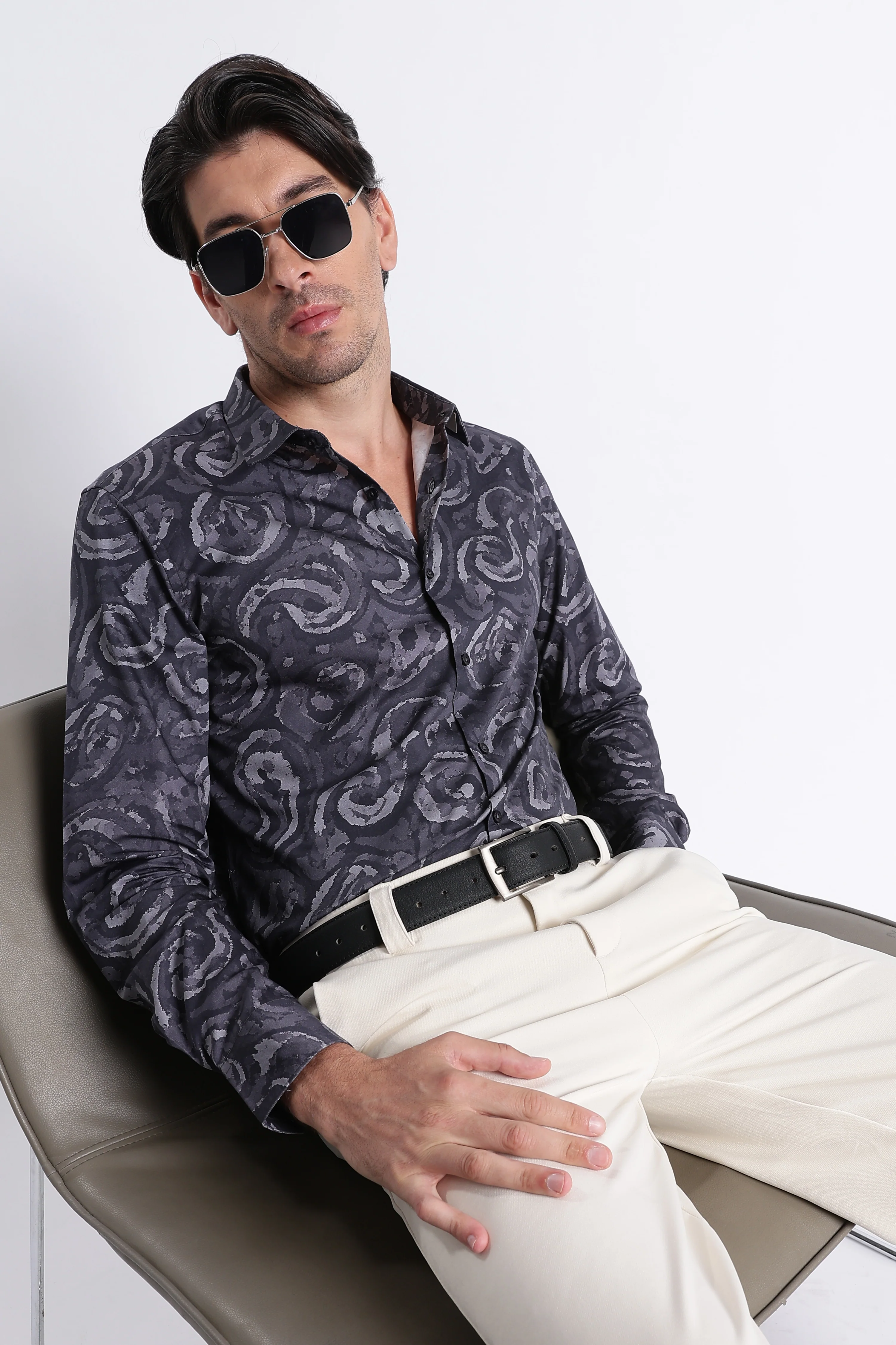 Men Refined Floral Digital Print Shirt - Image 3