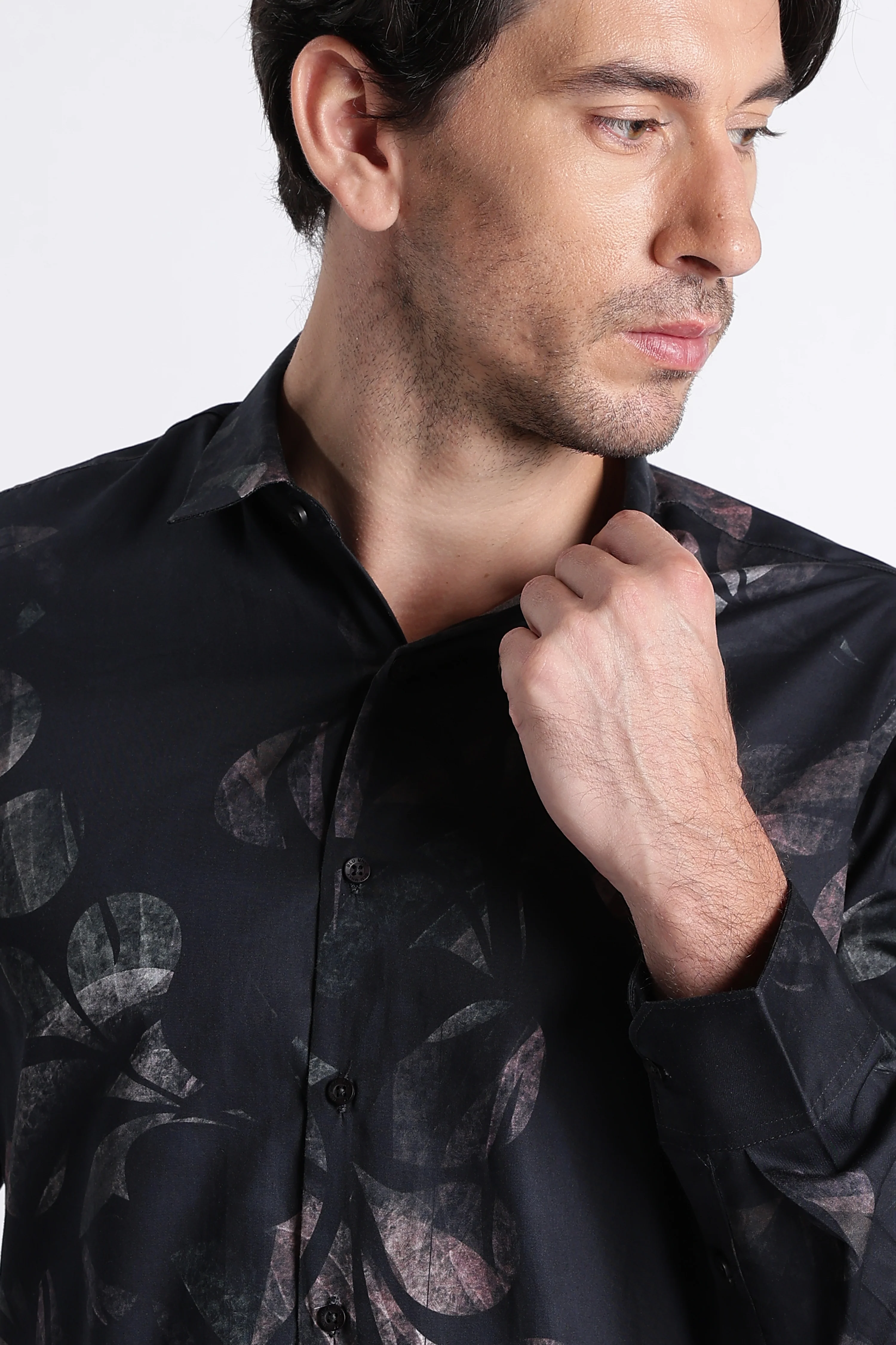 Men Refined Floral Digital Print Shirt - Image 3