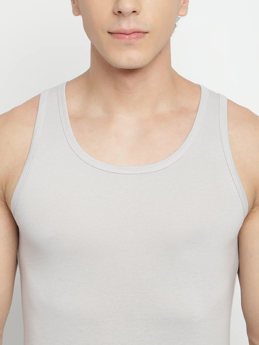 Men Regular Restful Vest - Image 5