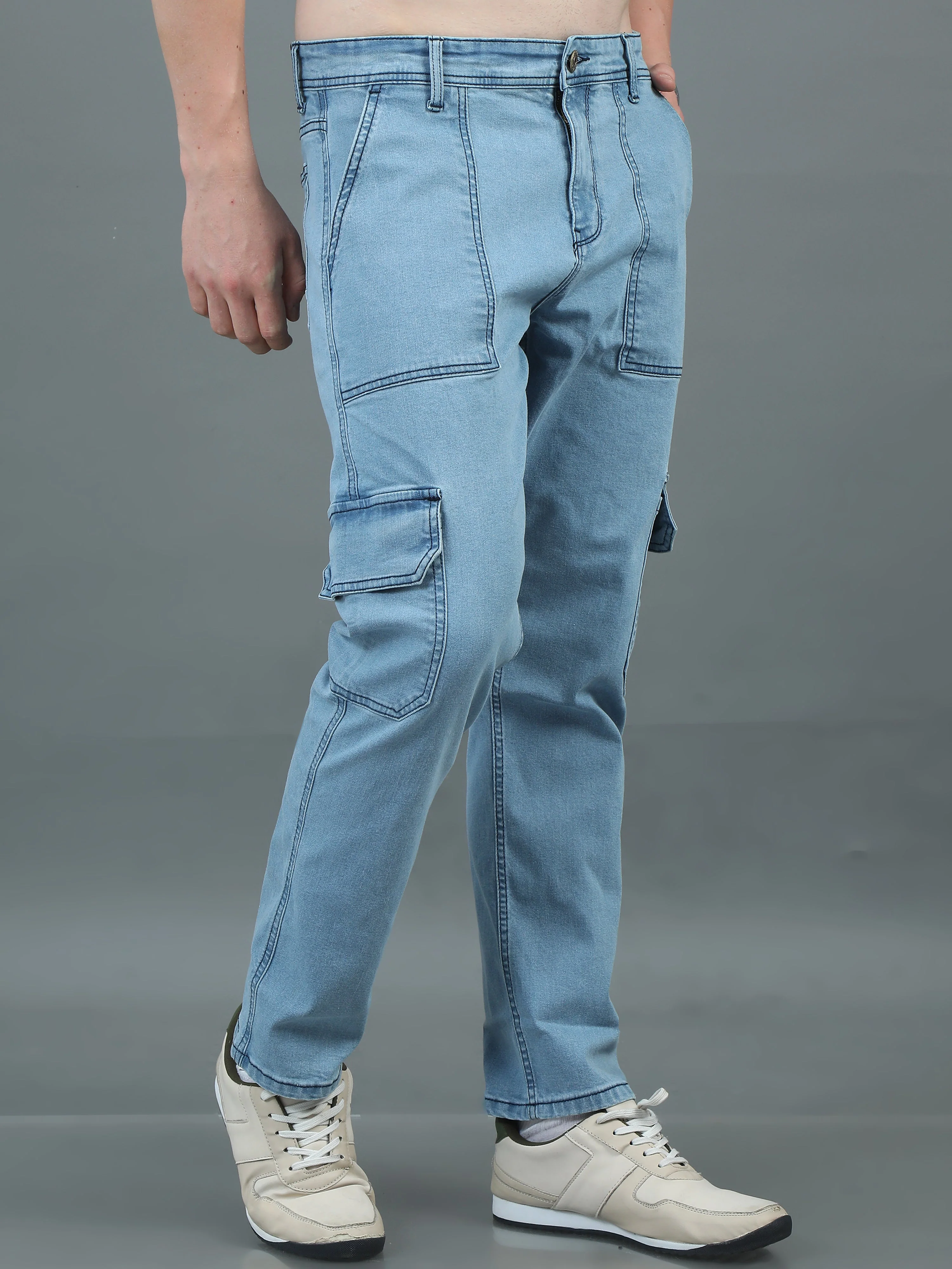 Men Relaxed Fit Light Blue Cargo Jeans - Image 6
