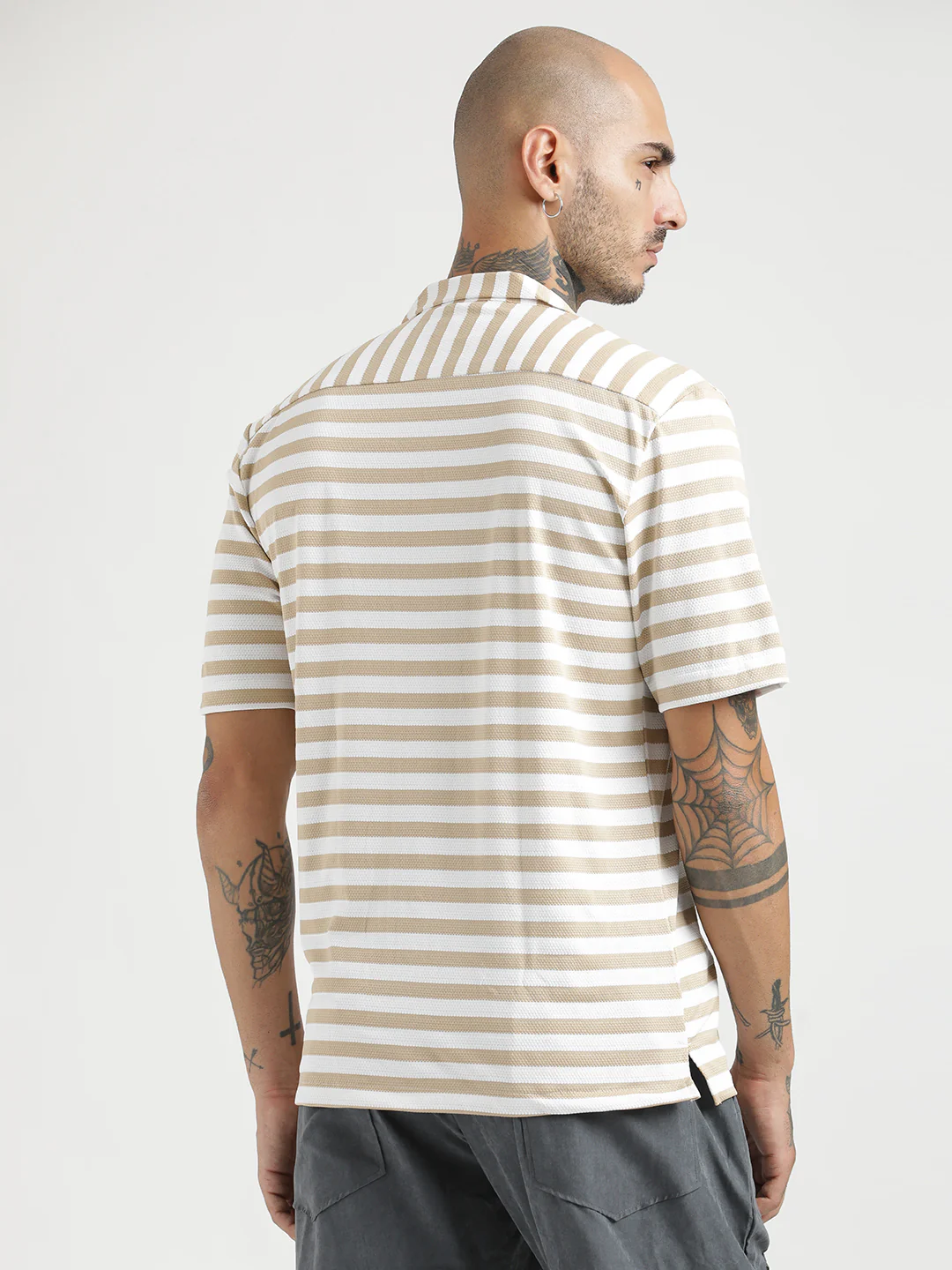 Men Relaxed Knit Shirt - Image 2
