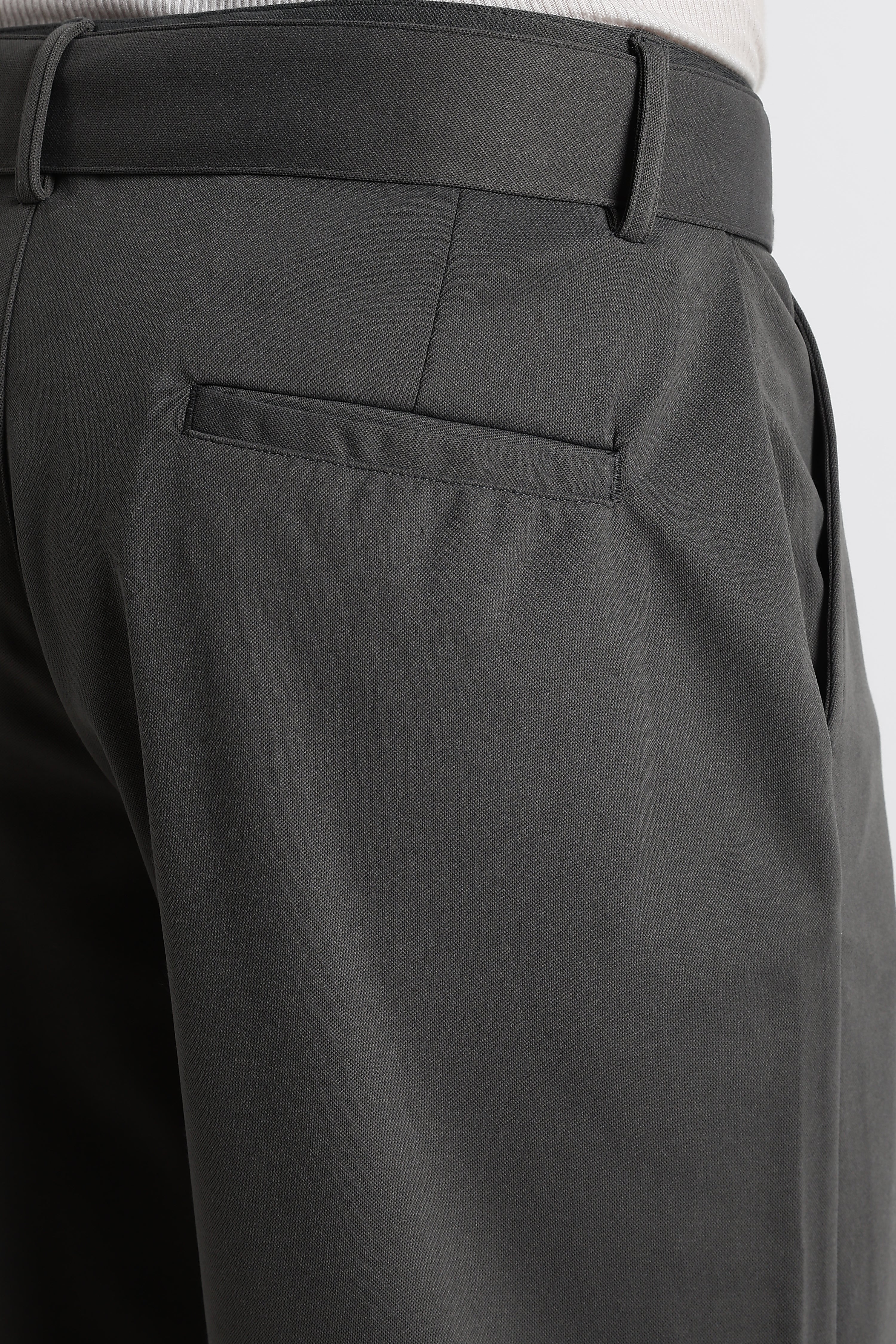 Men Relaxed Korean Pants - Image 10