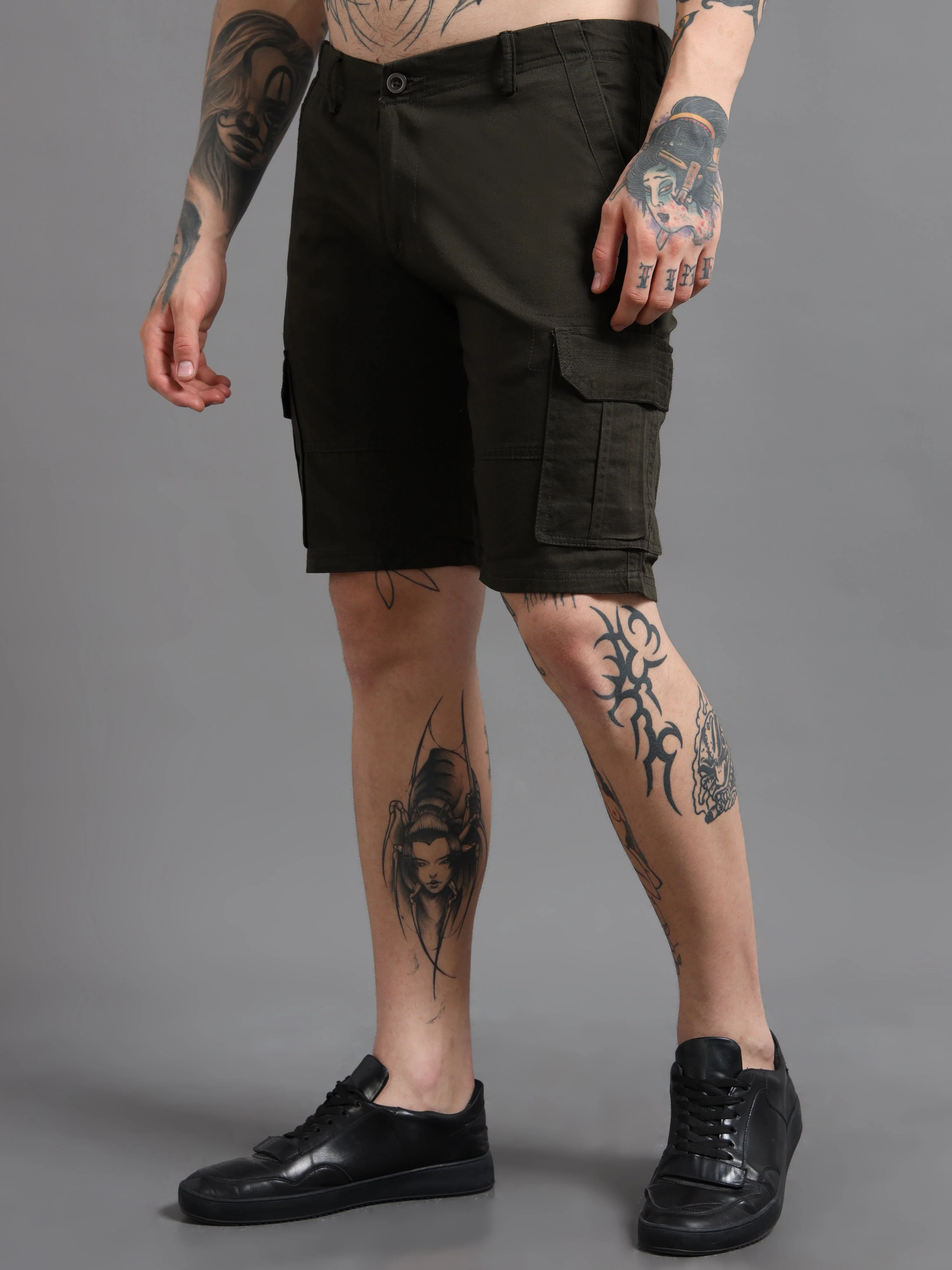 Men Rove Olive Cargo Shorts - Image 3