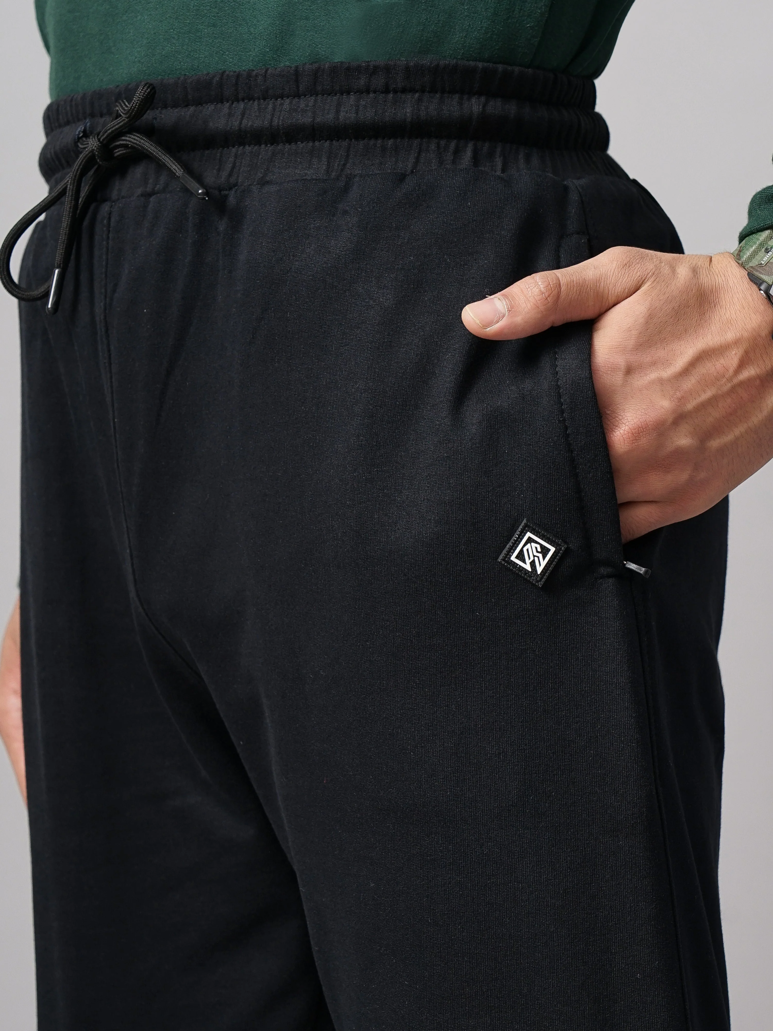 Men Sash Black Knitted Cargo Pant - Image 4