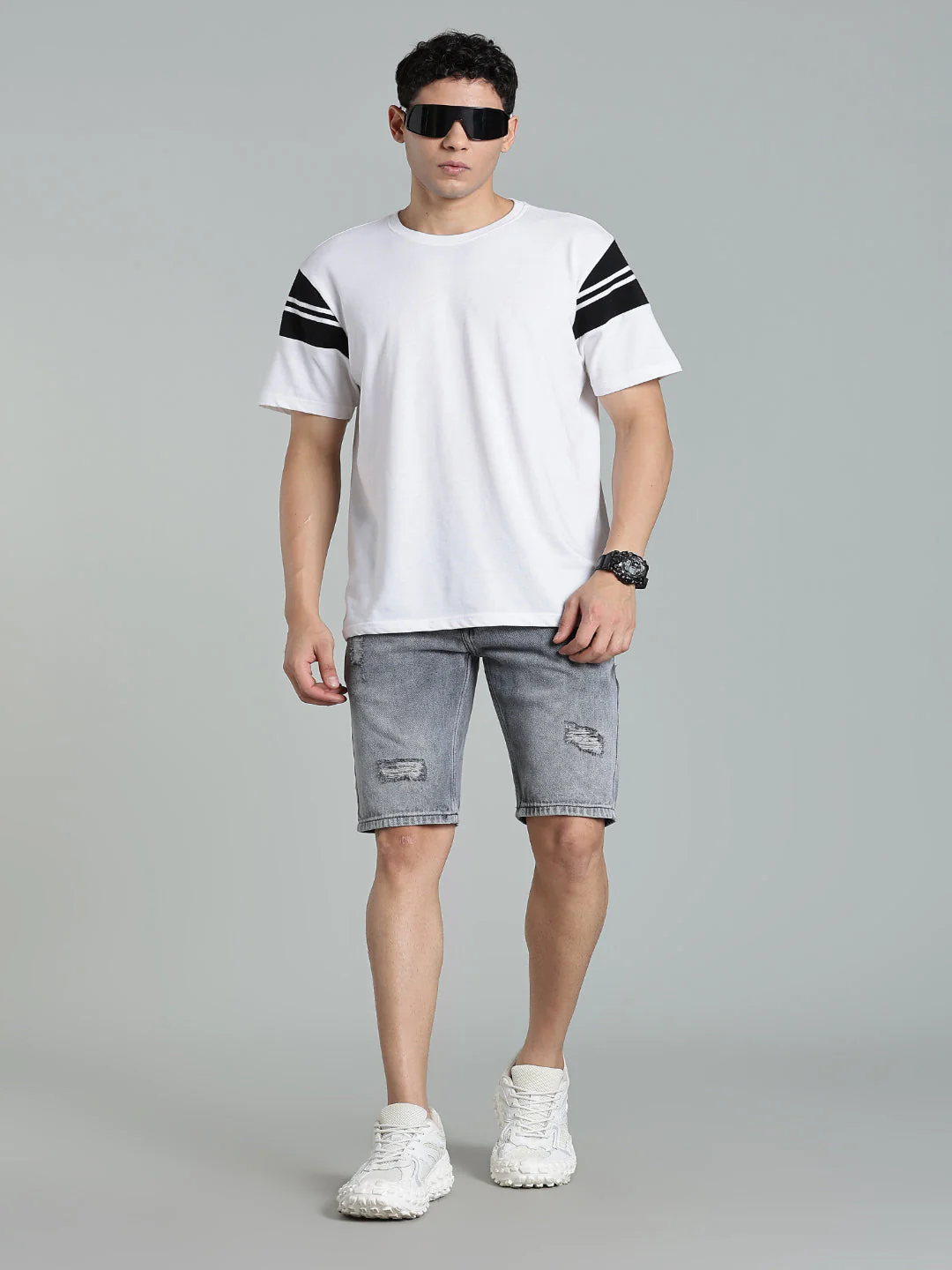 Men Scuff Light Grey Denim Shorts - Image 7