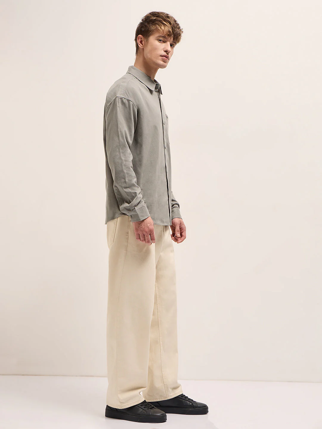 Men Shirt Grey Solid Relax Fit Overshirt - Image 3