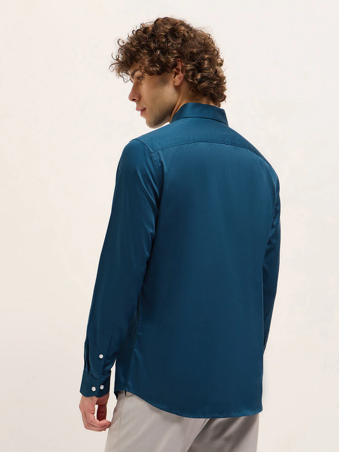 Men Shirt Teal Blue Tailored Fit Solid Formal Shirt - Image 2