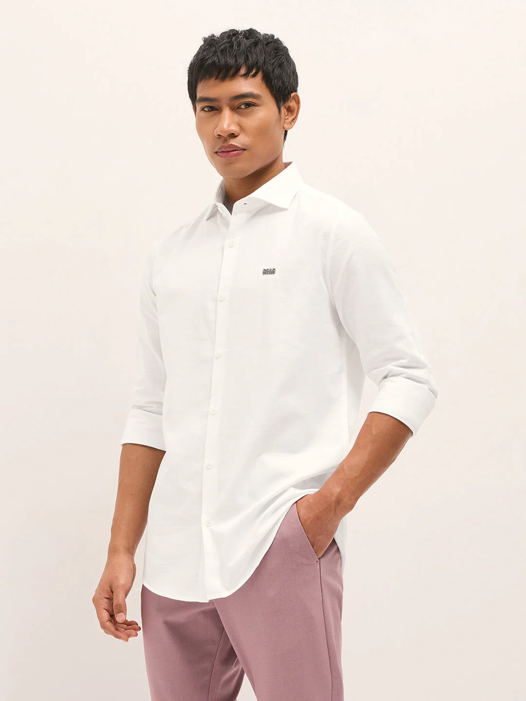 Men Shirt White Solid Tailored Fit Cotton Formal Shirt - Image 3