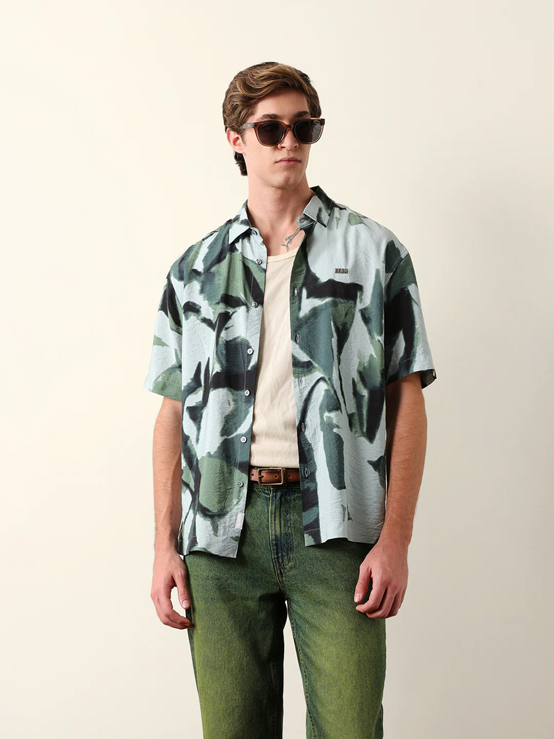 Men Short Sleeves Overshirt - Image 2