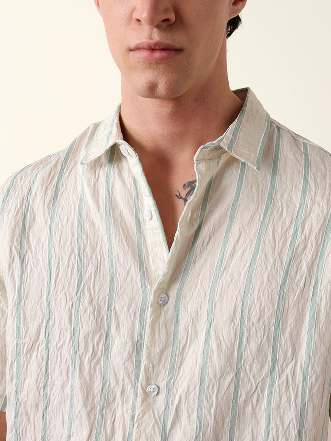 Men Shorts Sleeve Shirt - Image 6