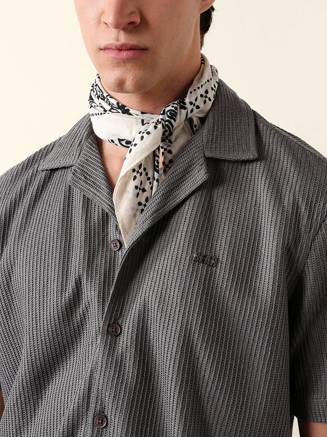 Men Shorts Sleeve Shirt - Image 5