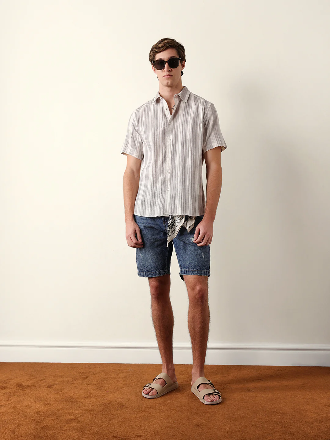 Men Shorts Sleeve Shirt - Image 2