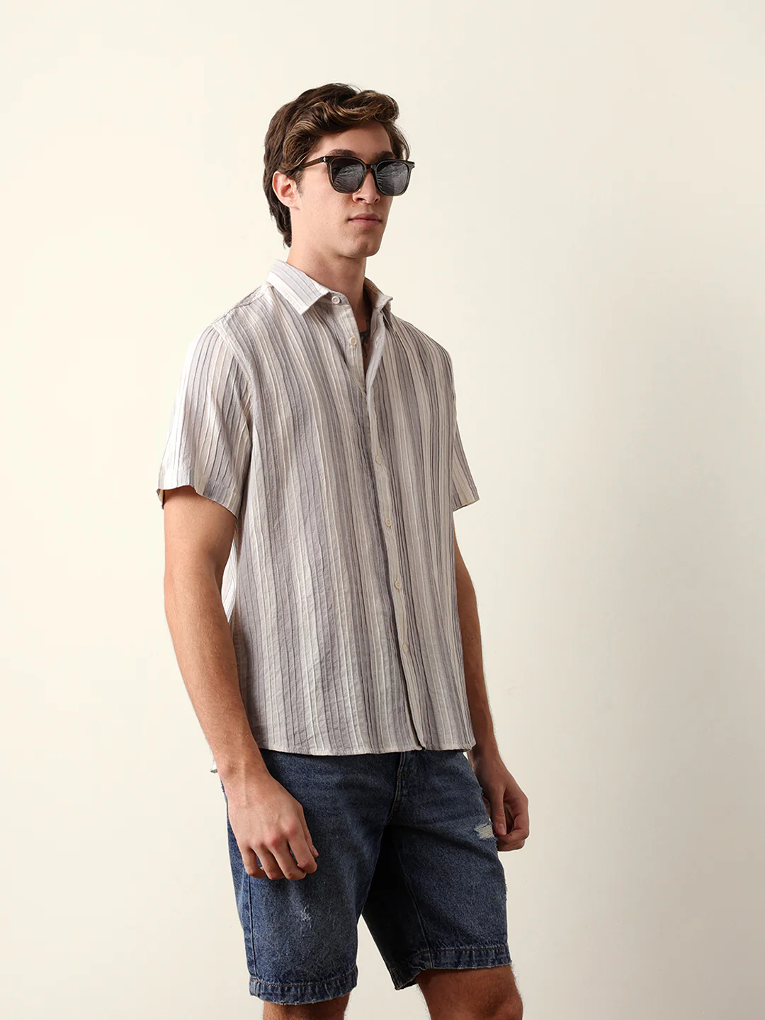 Men Shorts Sleeve Shirt - Image 5