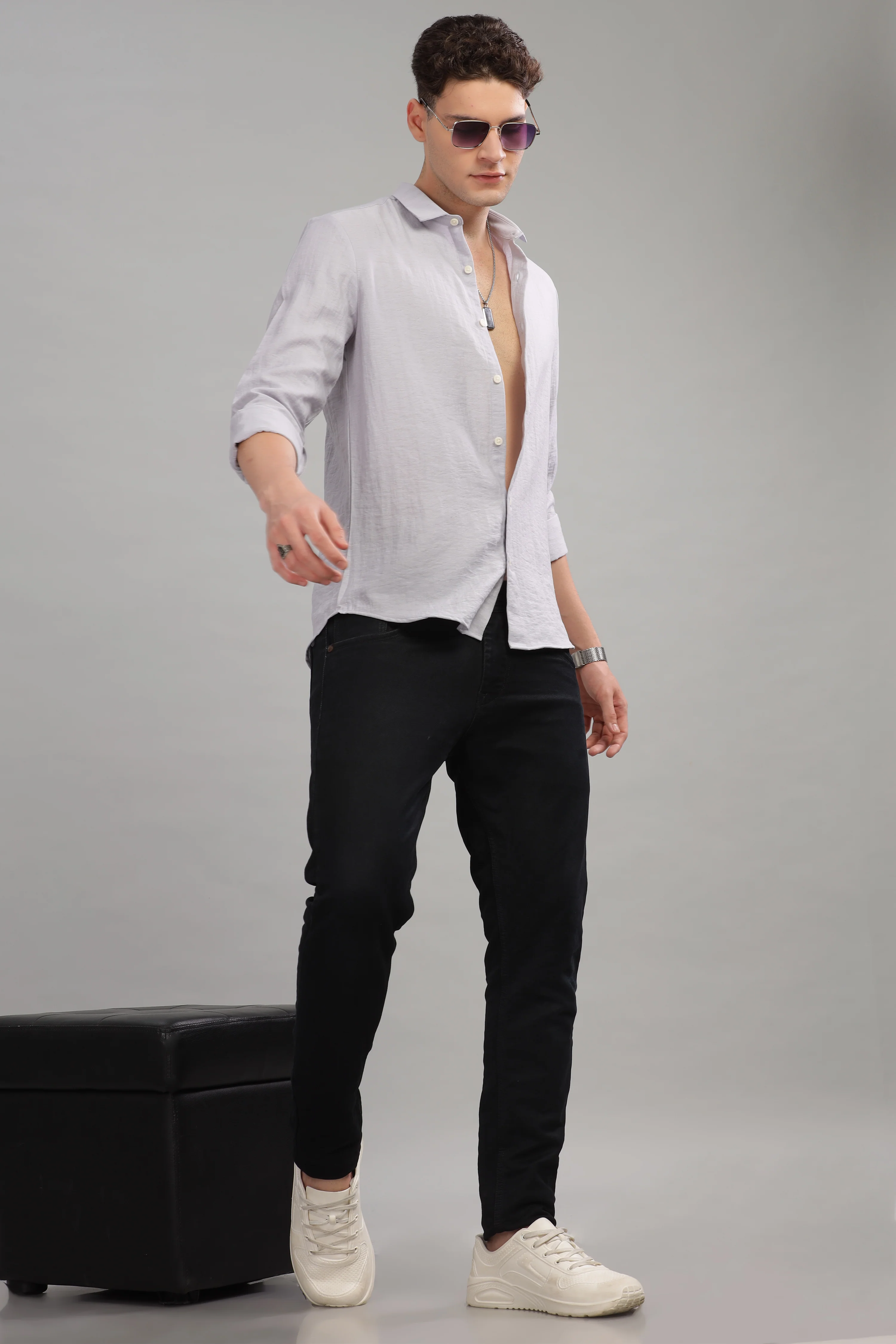 Men Silver Slim Fit Shirt - Image 3