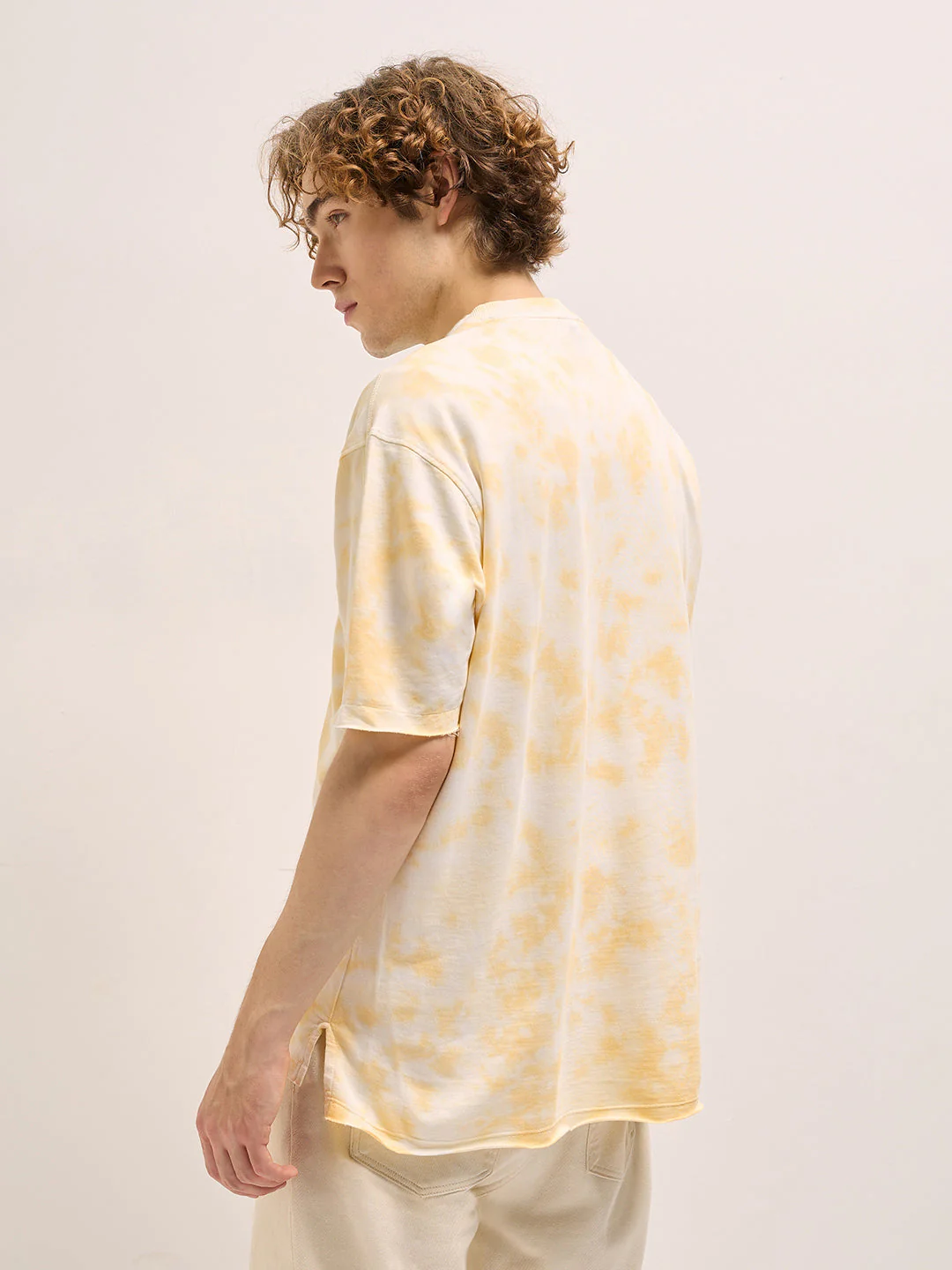 Men Soft Yellow Tie-Dye Oversize Crew Neck T-shirt - Image 2