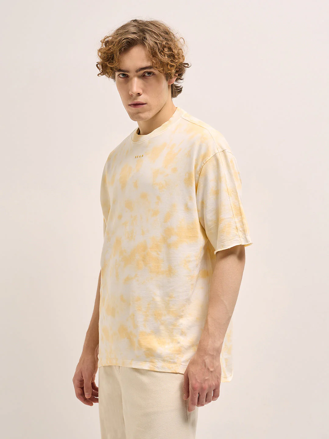 Men Soft Yellow Tie-Dye Oversize Crew Neck T-shirt - Image 3
