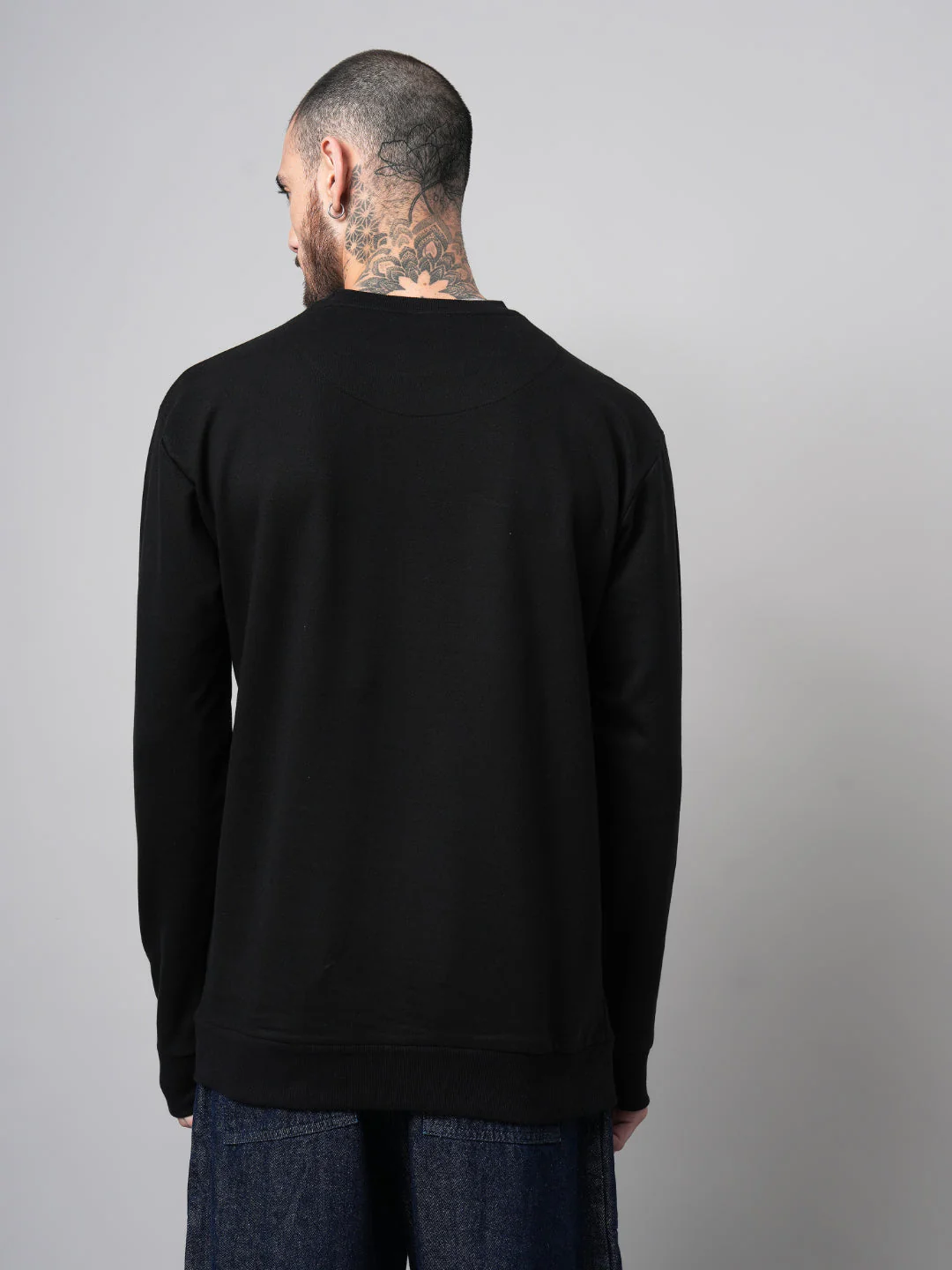 Men Solid Black Sweatshirt - Image 2