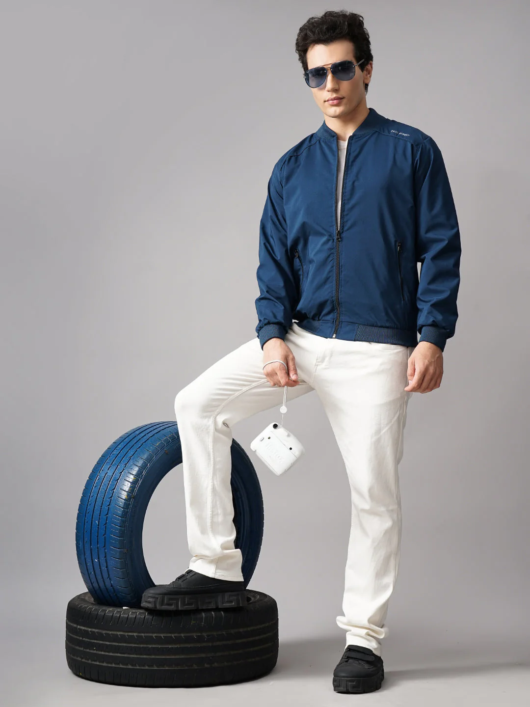 Men Solid Bomber Olive Jacket - Image 7