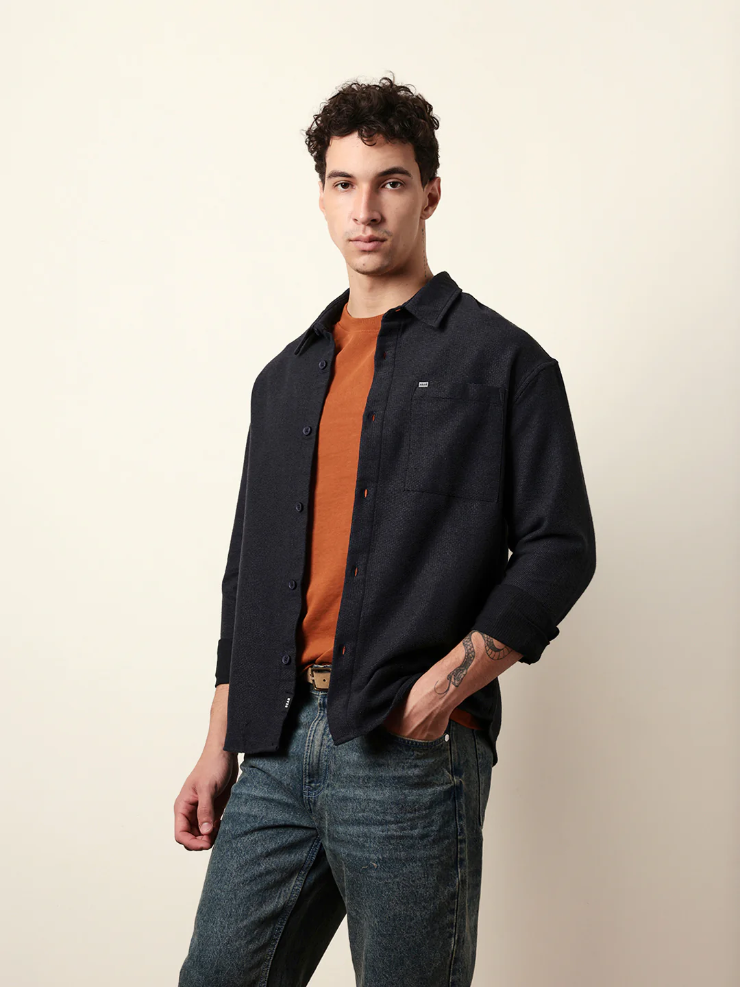 Men Solid Casual Full-Sleeve Shirt - Image 4