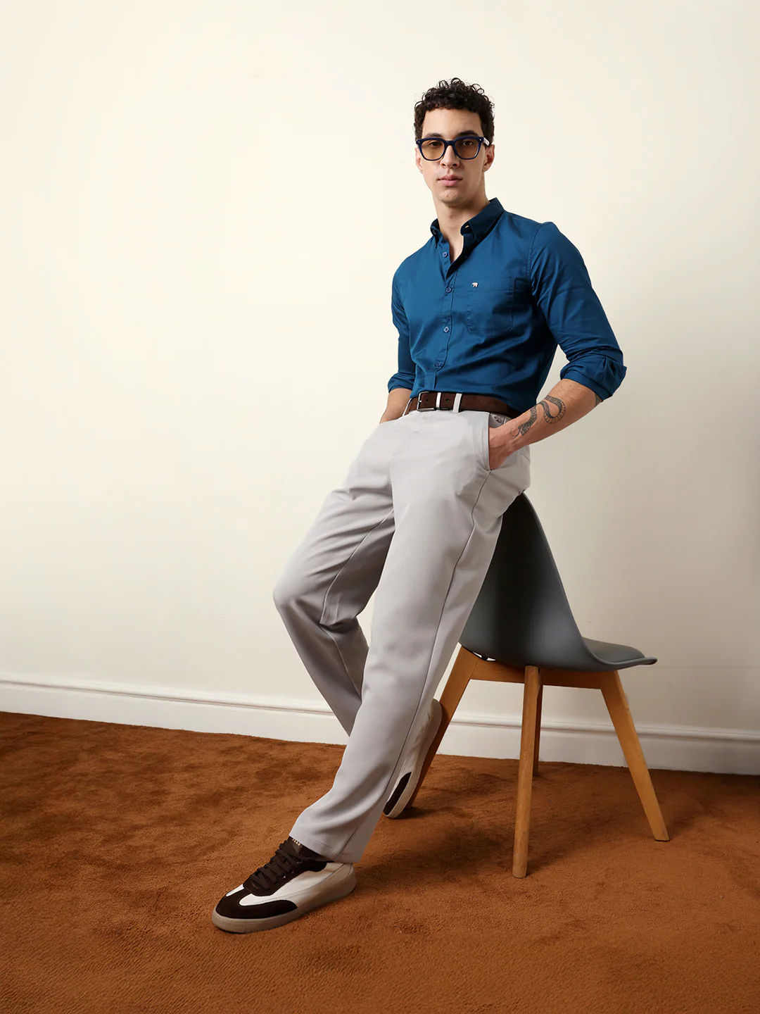 Men Solid Casual Full-Sleeve Shirt - Image 2