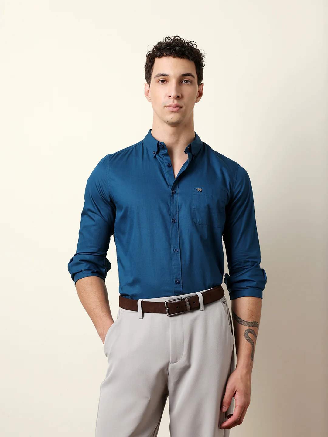 Men Solid Casual Full-Sleeve Shirt - Image 3