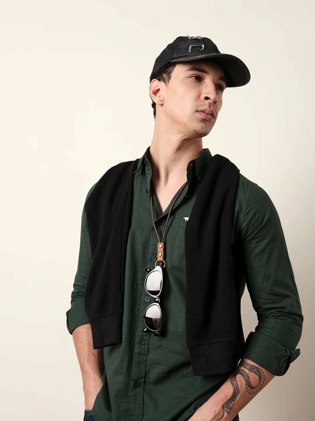 Men Solid Casual Full-Sleeve Shirt