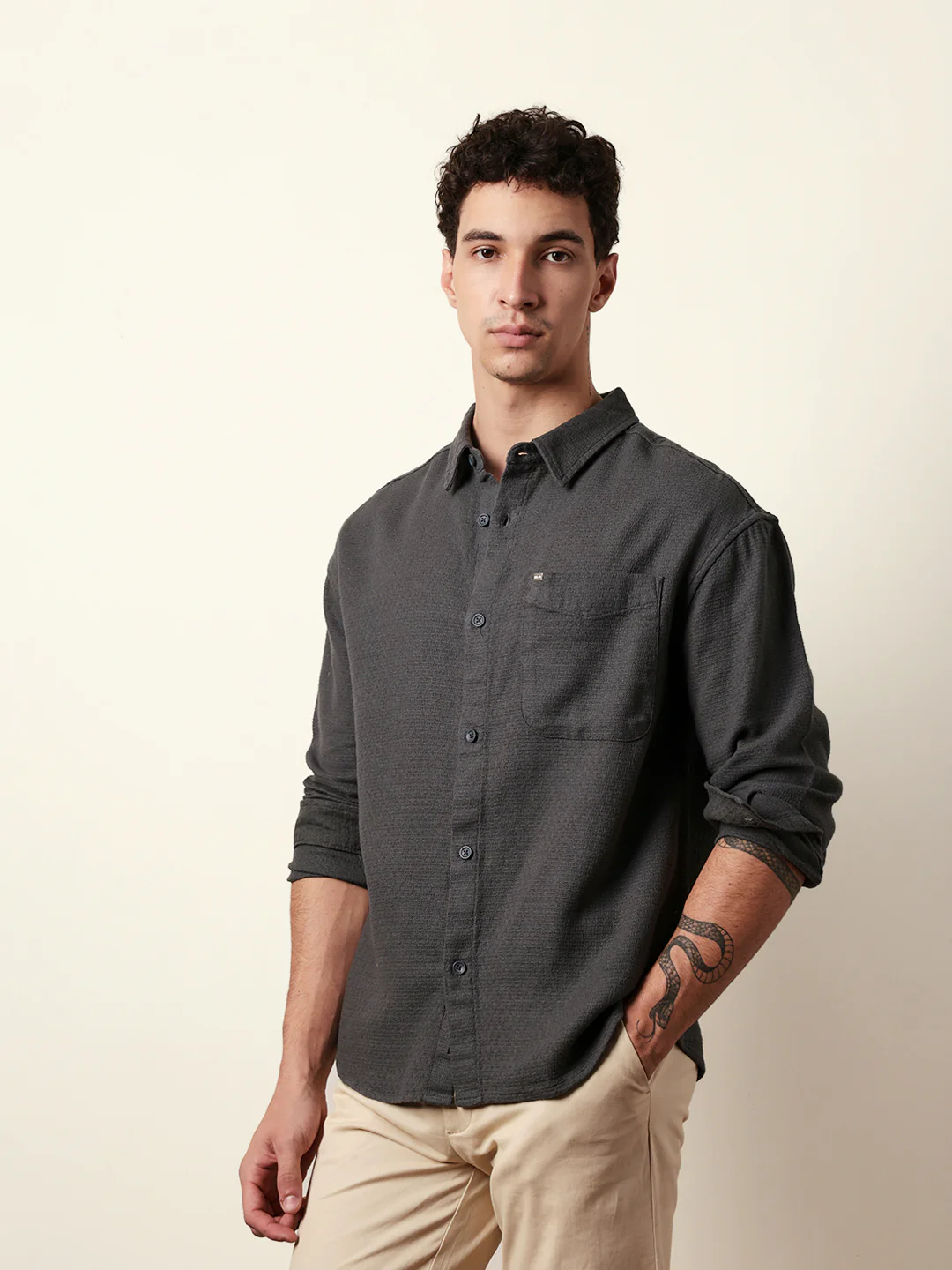 Men Solid Casual Full-Sleeve Shirt - Image 3