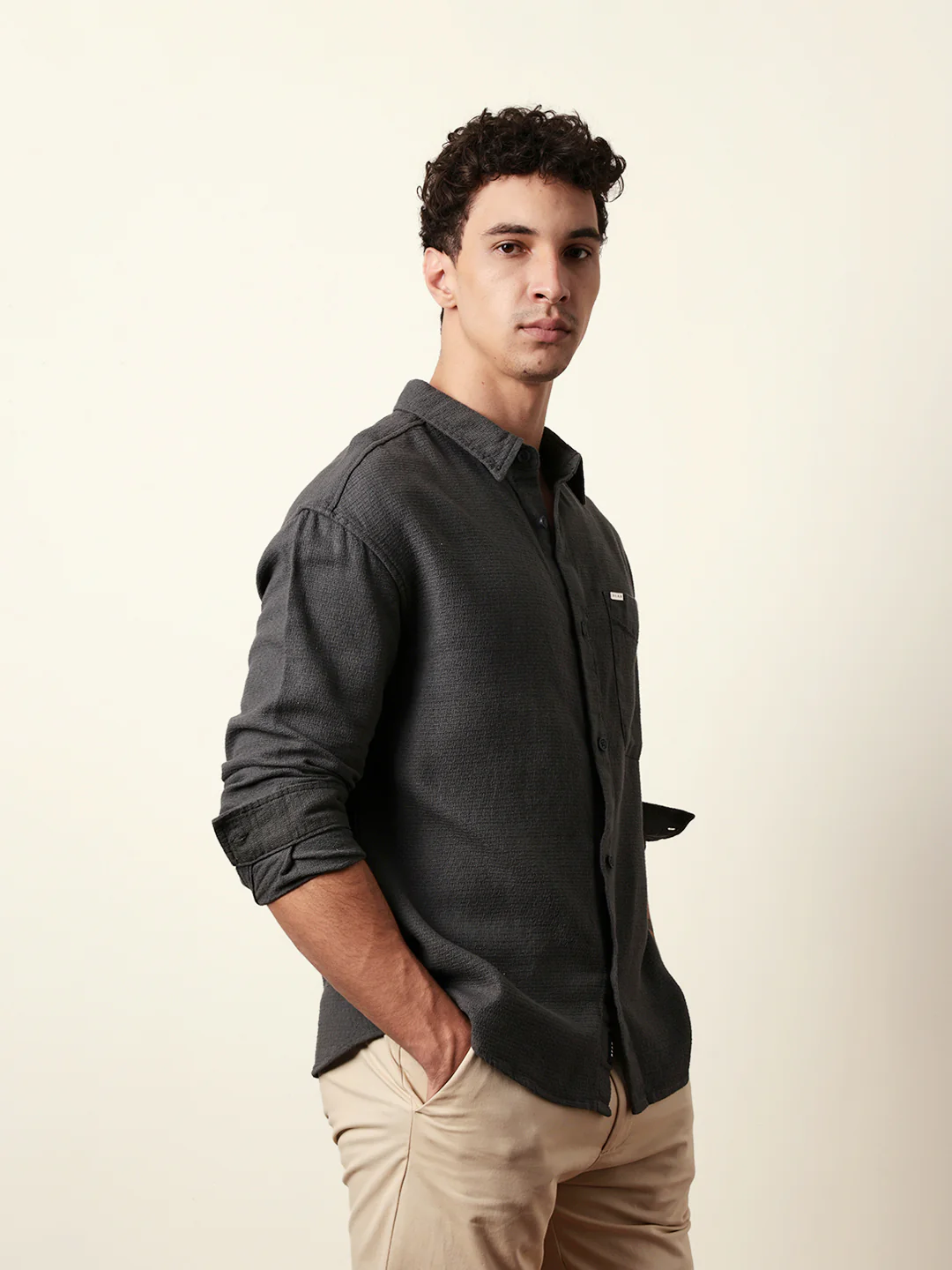 Men Solid Casual Full-Sleeve Shirt - Image 4