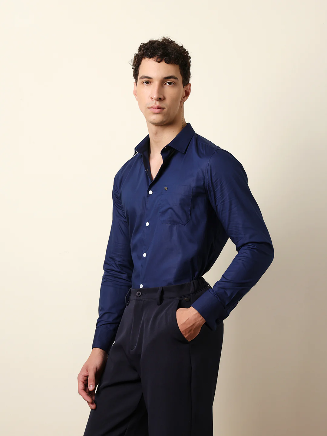 Men Solid Casual Full-Sleeve Shirt - Image 4