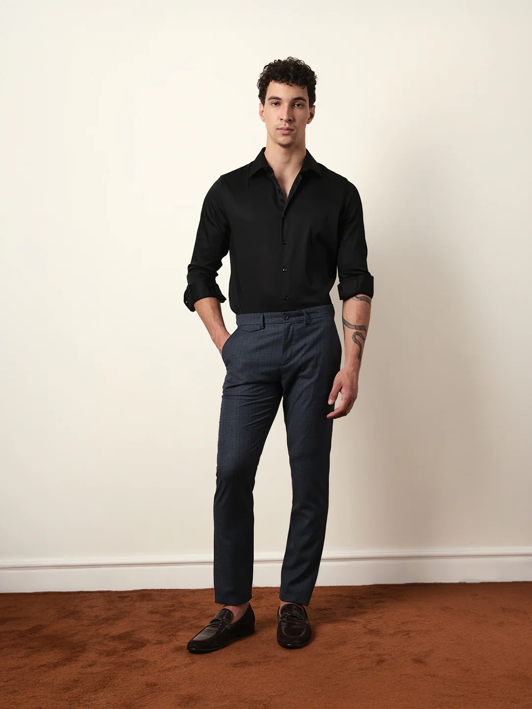Men Solid Casual Full-Sleeve Shirt - Image 8