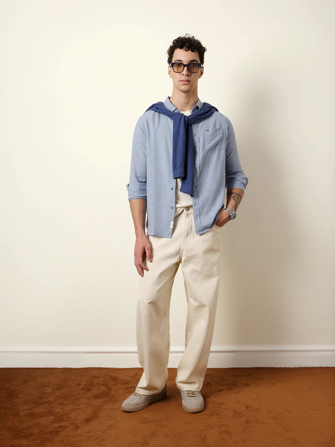Men Solid Casual Full-Sleeve Shirt - Image 2