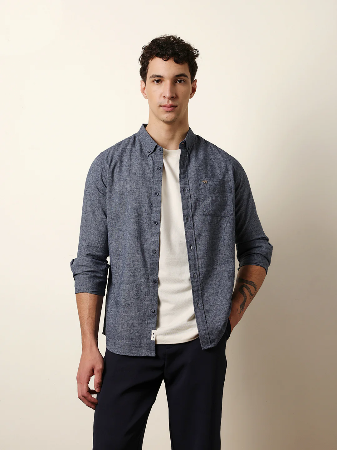 Men Solid Casual Full-Sleeve Shirt - Image 3