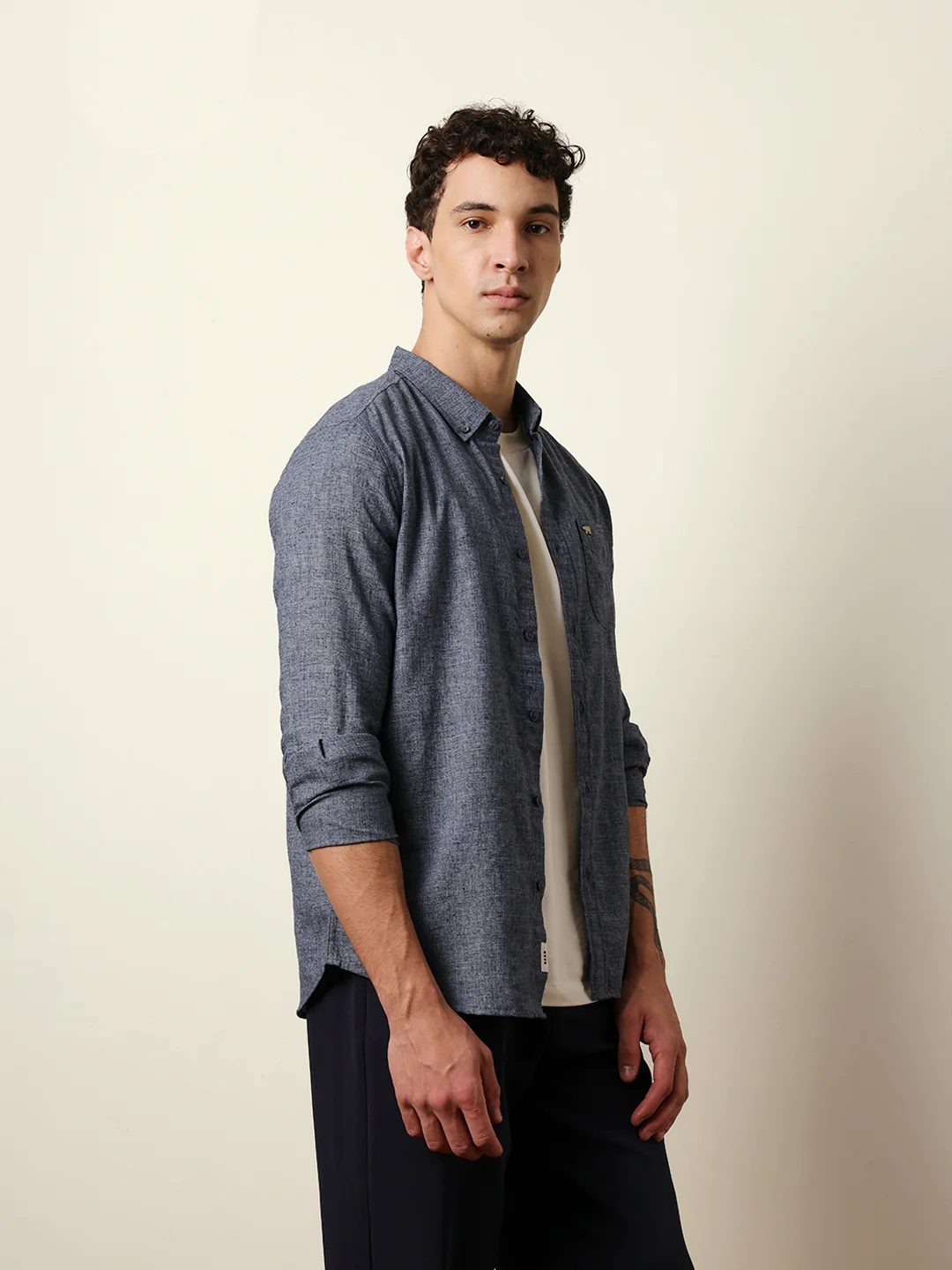 Men Solid Casual Full-Sleeve Shirt - Image 5