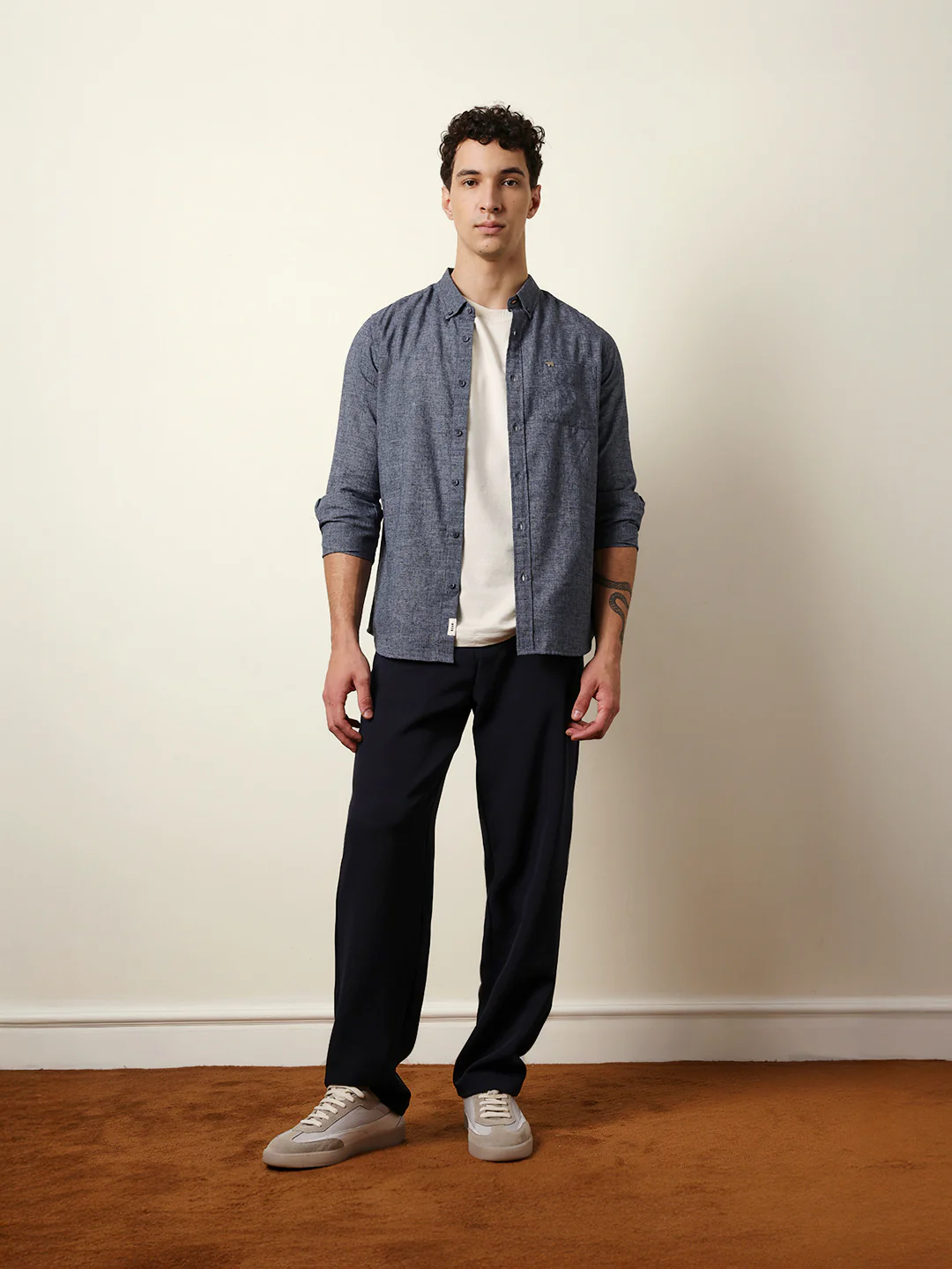 Men Solid Casual Full-Sleeve Shirt - Image 8