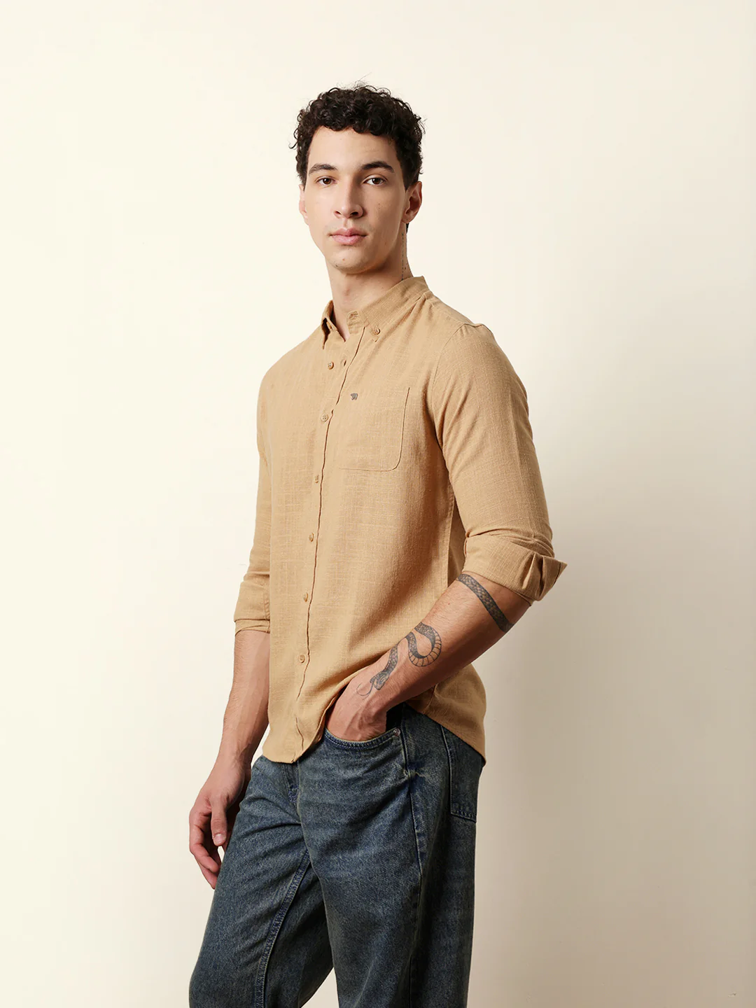 Men Solid Casual Full-Sleeve Shirt - Image 4