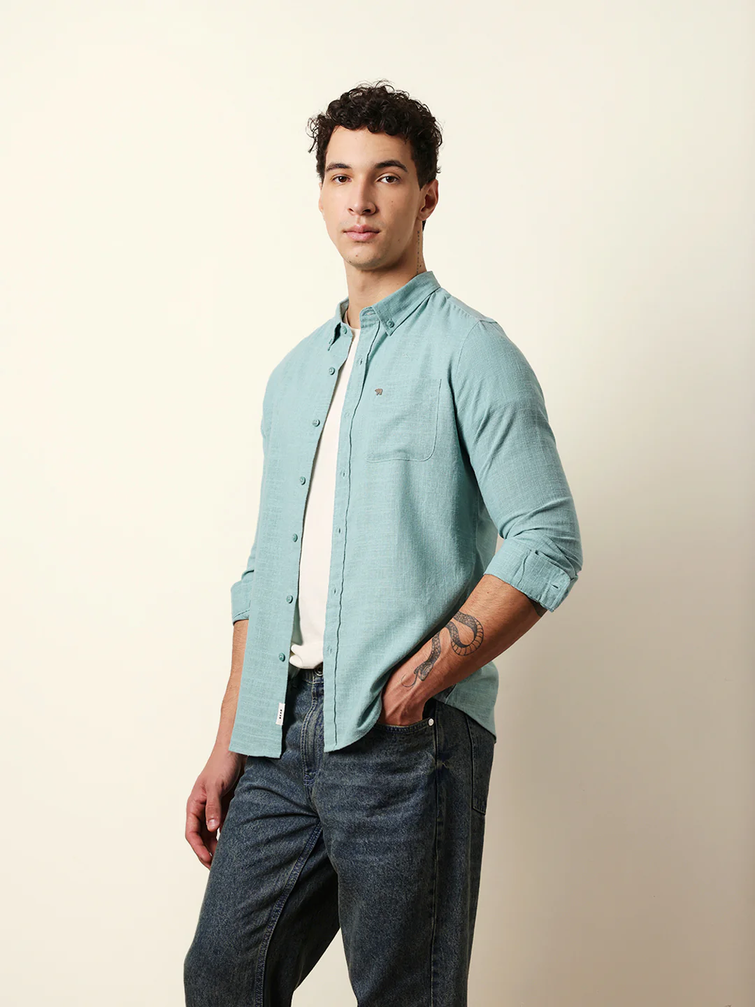 Men Solid Casual Full-Sleeve Shirt - Image 5