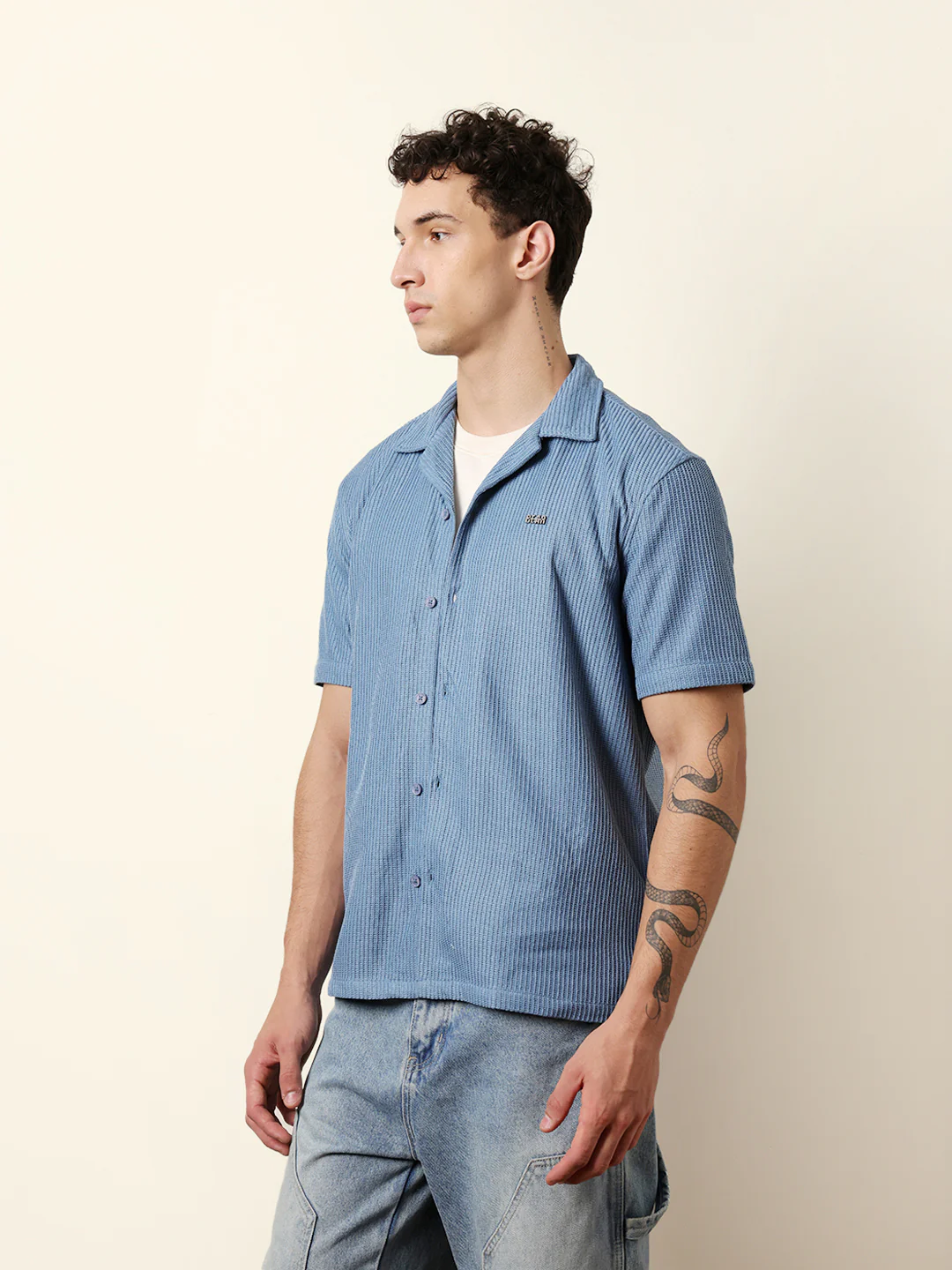 Men Solid Casual Half-Sleeve Shirt - Image 4