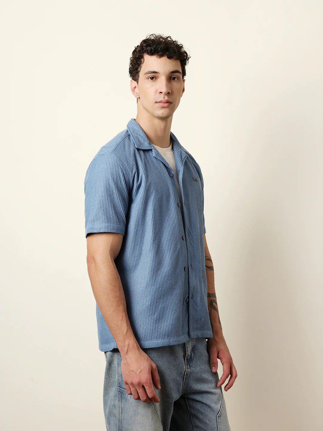 Men Solid Casual Half-Sleeve Shirt - Image 5