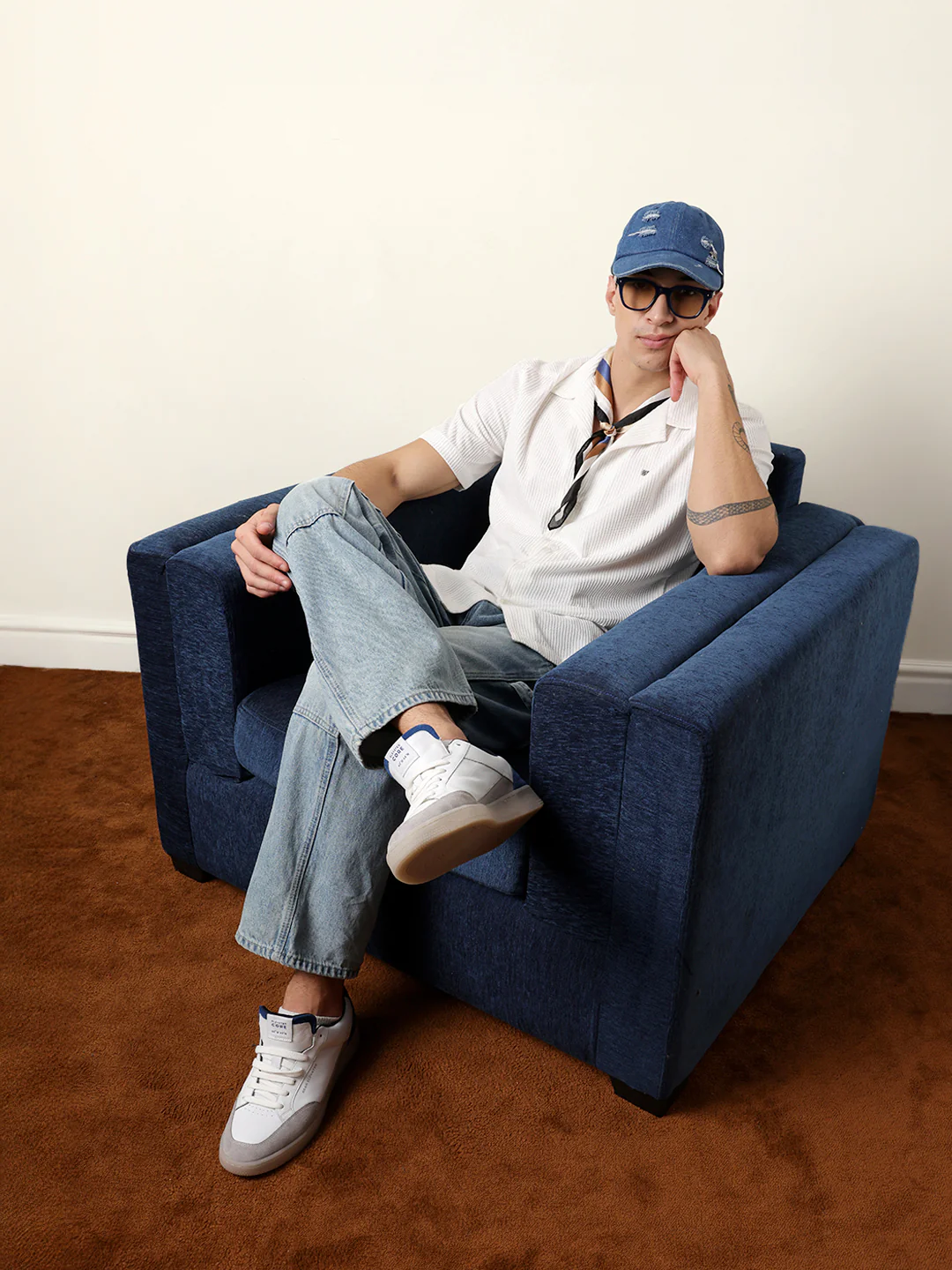 Men Solid Casual Half-Sleeve Shirt - Image 3