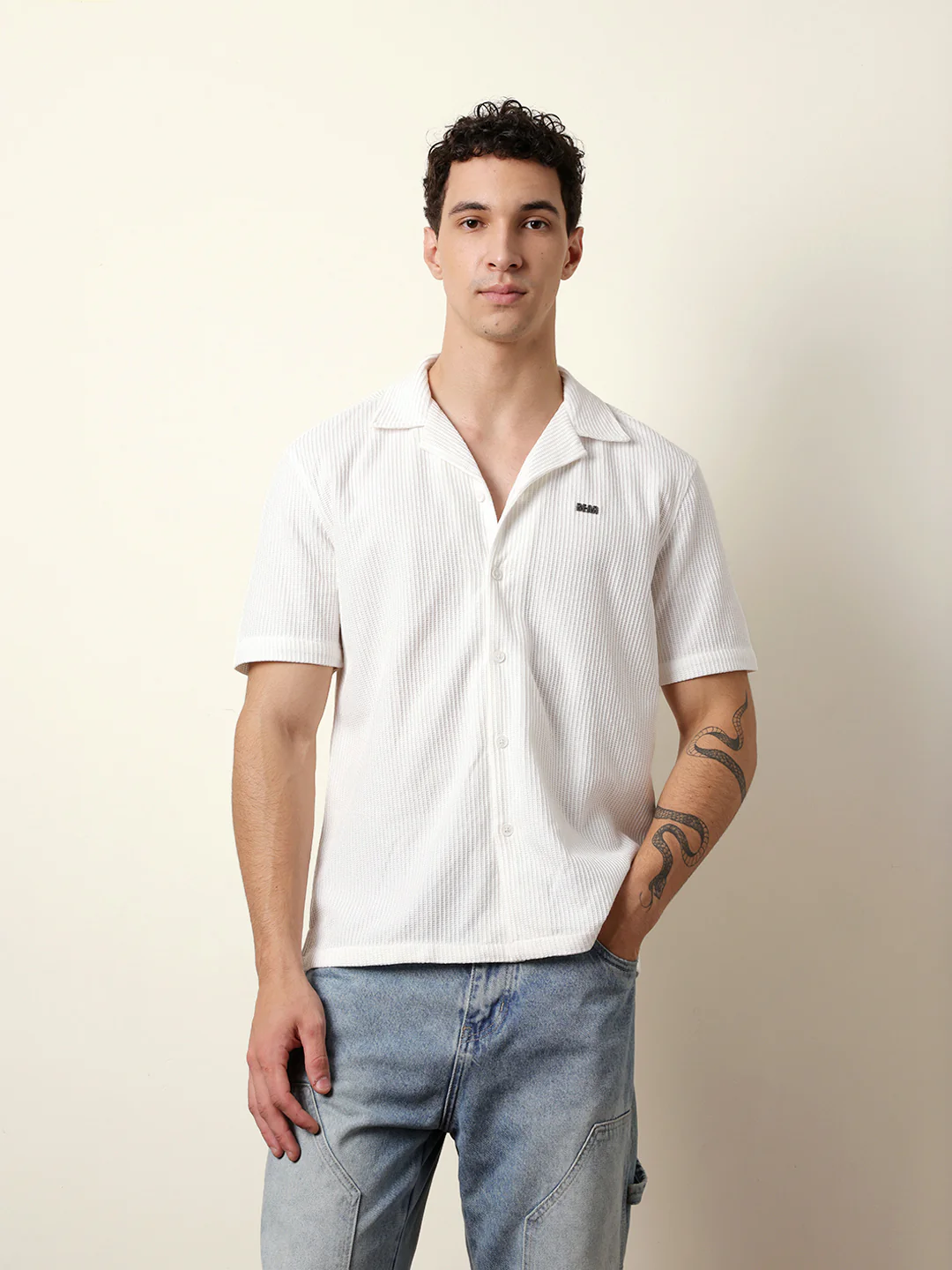 Men Solid Casual Half-Sleeve Shirt - Image 4