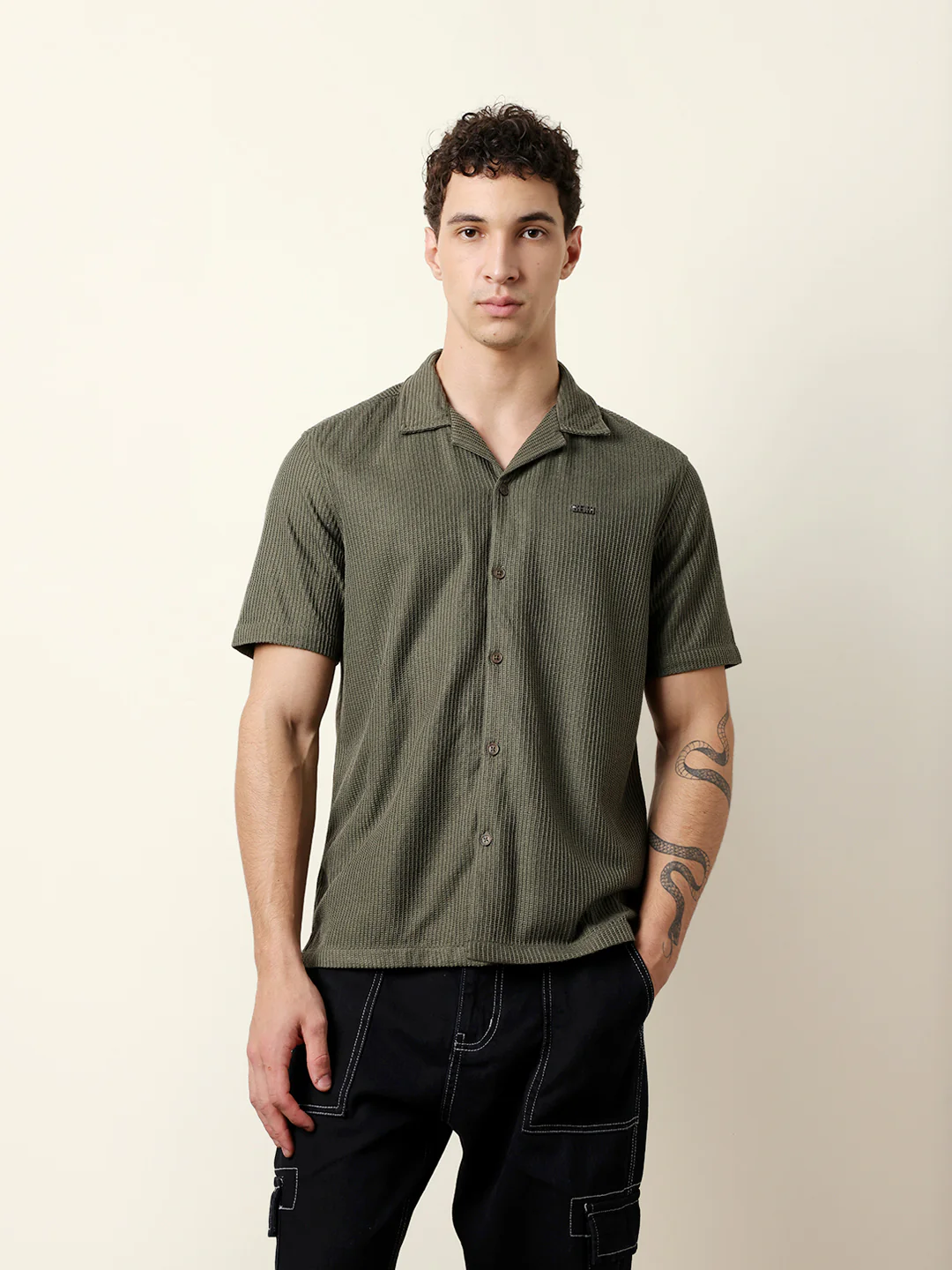 Men Solid Casual Half-Sleeve Shirt - Image 2