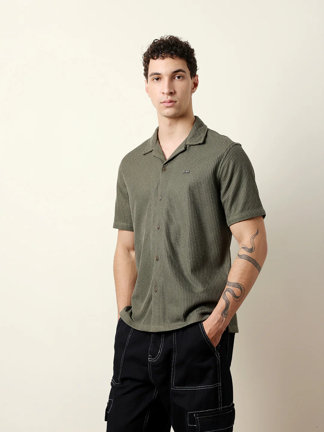 Men Solid Casual Half-Sleeve Shirt - Image 3