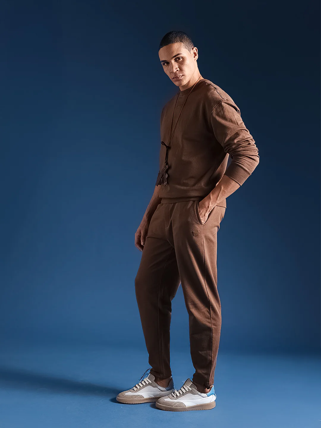 Men Solid Cotton Relaxed Fit Jogger - Image 6