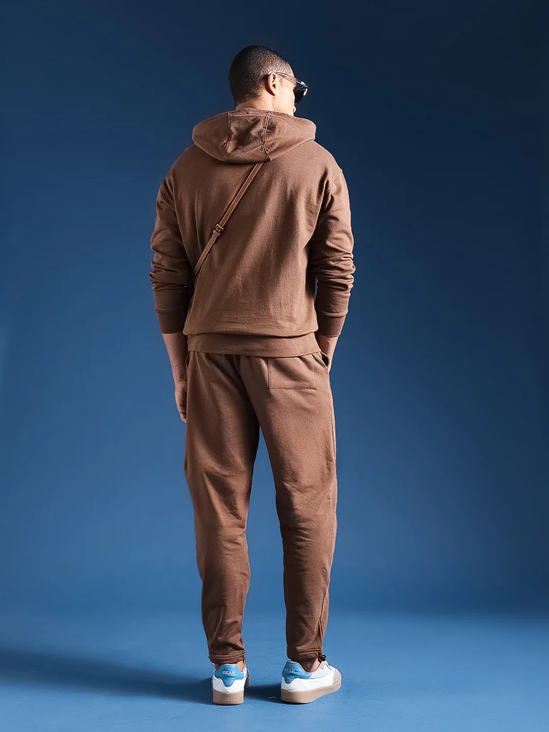 Men Solid Cotton Relaxed Fit Jogger - Image 7