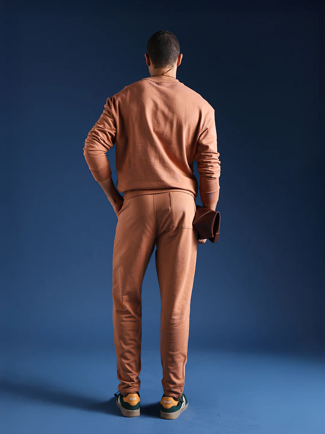 Men Solid Cotton Relaxed Fit Jogger - Image 8