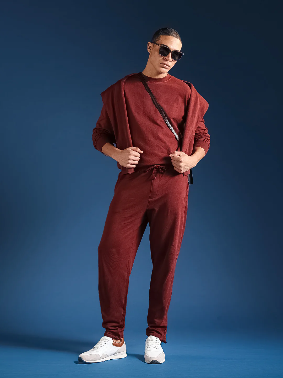 Men Solid Cotton Relaxed Fit Jogger - Image 8