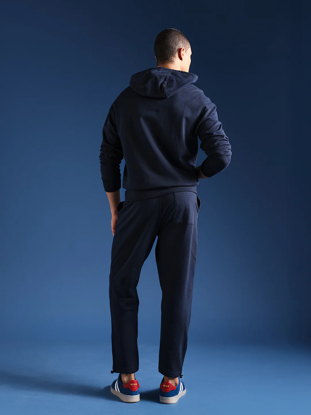 Men Solid Cotton Relaxed Fit Jogger - Image 6