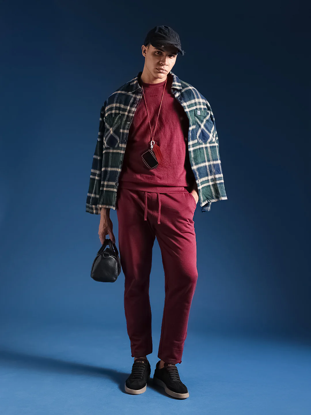 Men Solid Cotton Relaxed Fit Jogger - Image 4
