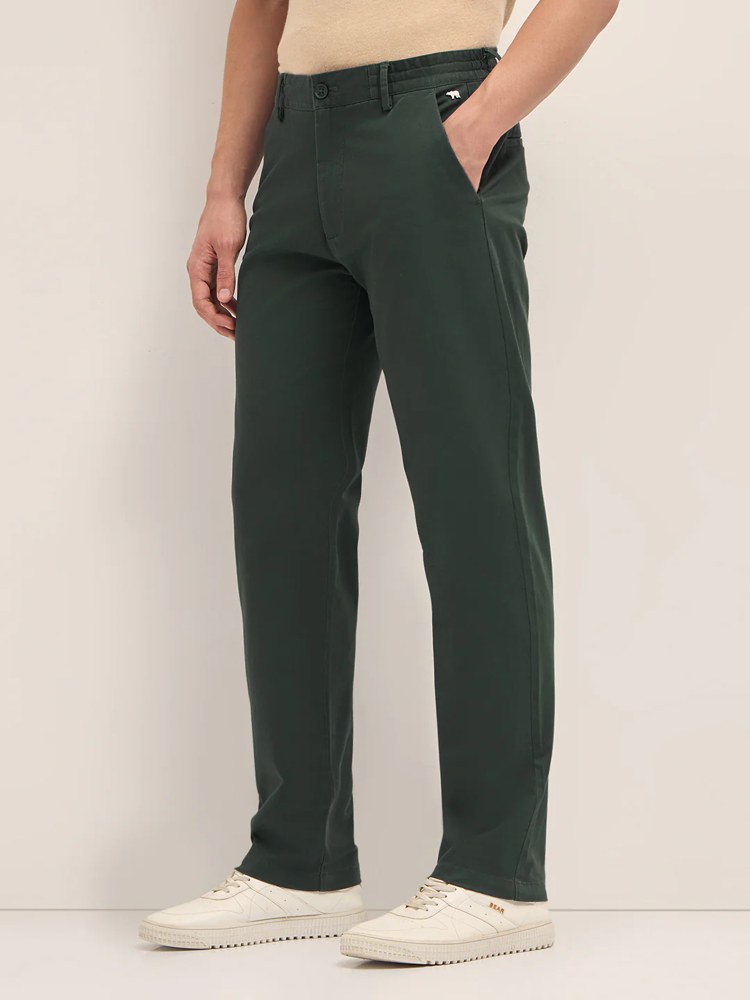 Men Solid Cotton Smart Fit Casual Trouser - Image 3