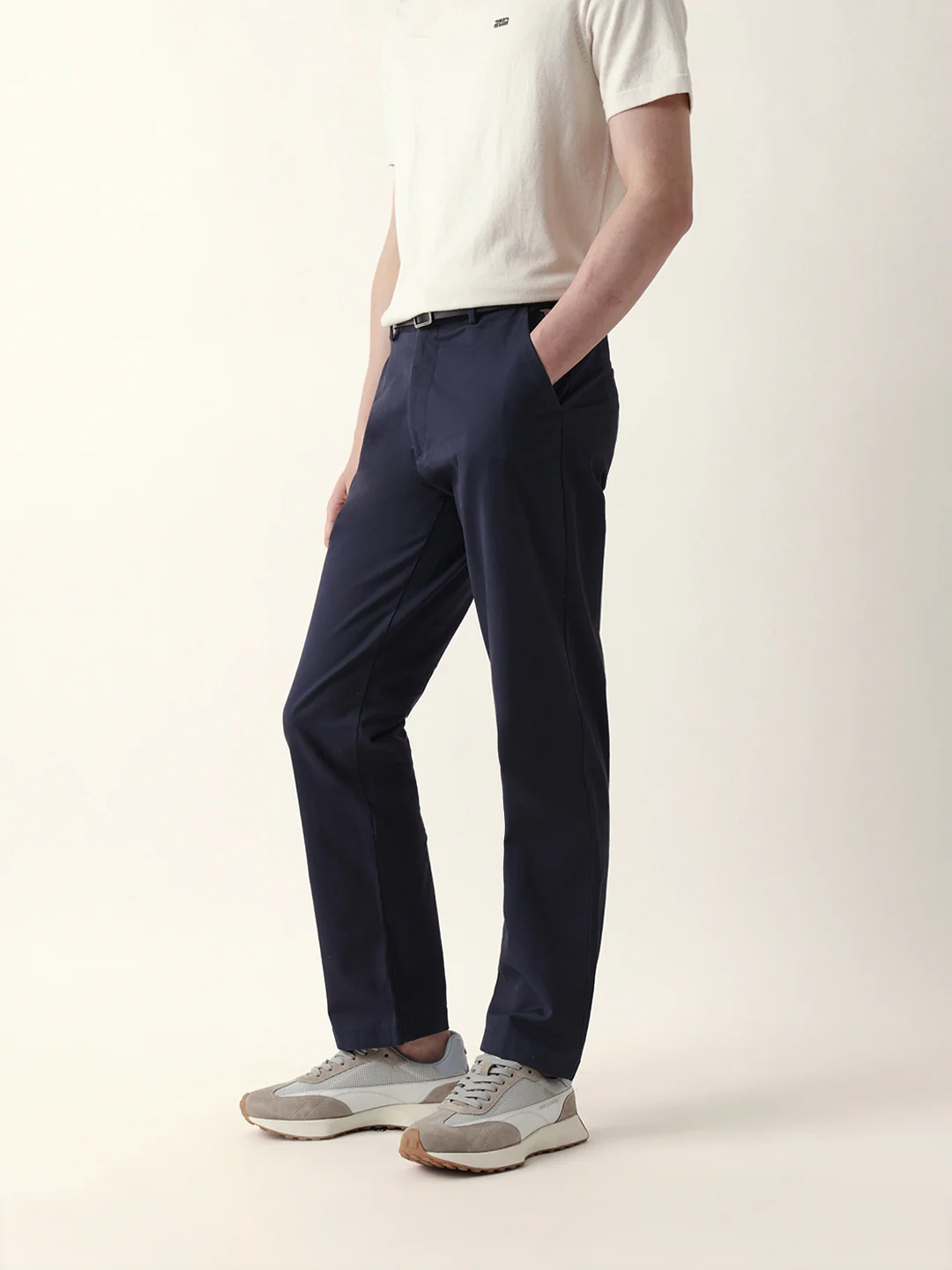 Men Solid Formal Trouser - Image 3